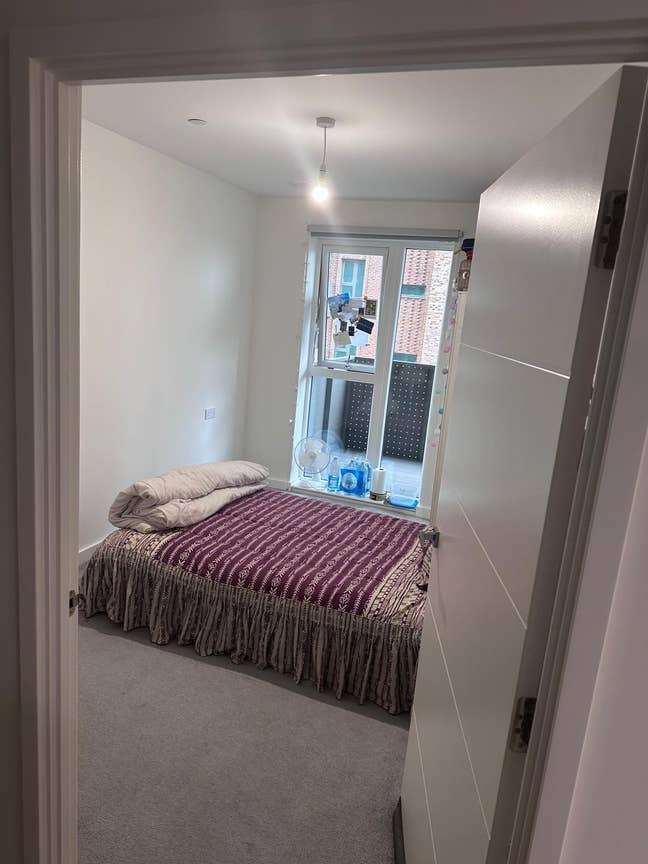 Room Available for Female Preferably Muslim Main Photo