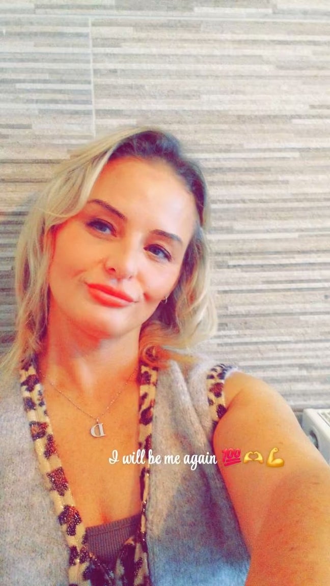 45 year old Female seeks a single or double room Main Photo