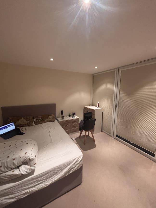 Amazing Room to Rent in a Nice Locality Main Photo