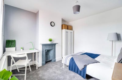 Ensuite in a Shared House, Ordance Street, ME Main Photo