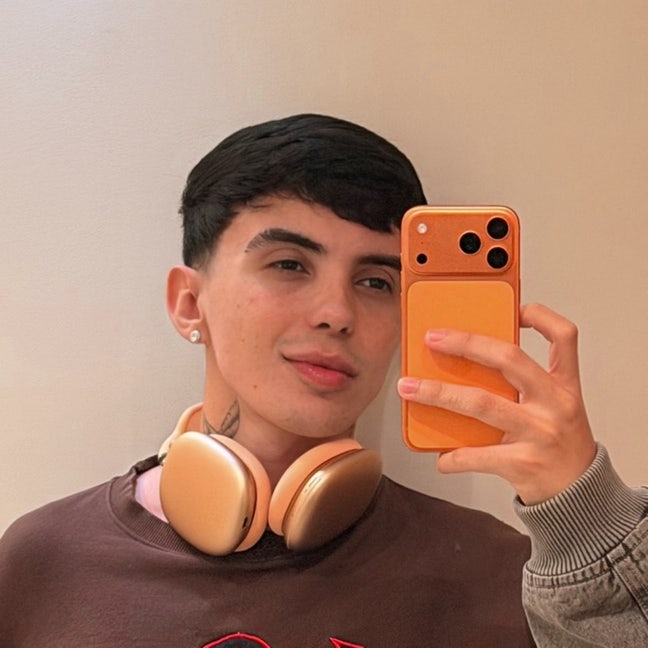 looking for a room LGBT friendly  Main Photo