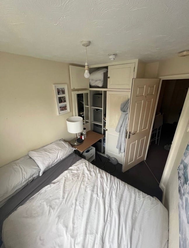 Room available near Clapham North station Main Photo