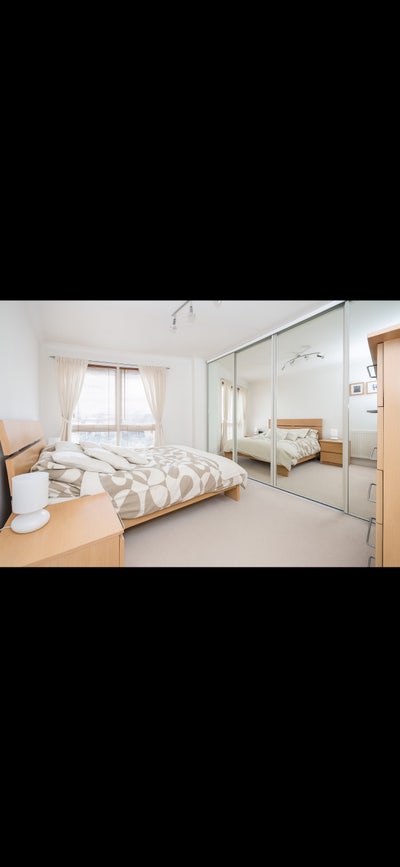 Gorgeous Double Room 10min walk to Canary Wharf  Main Photo