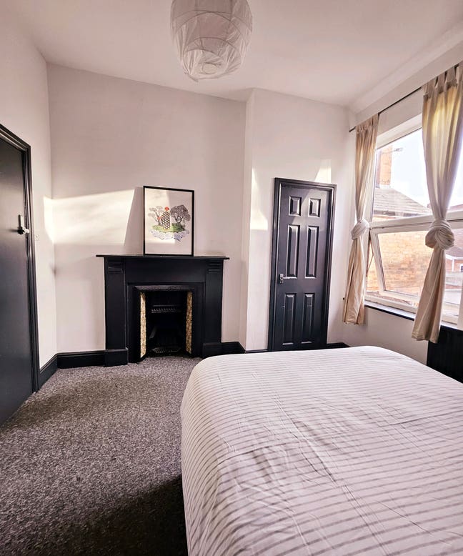 Cosy Double ROOM near the City & Hospitals Main Photo