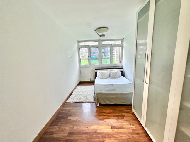 Room  available in Belsize Park  Main Photo