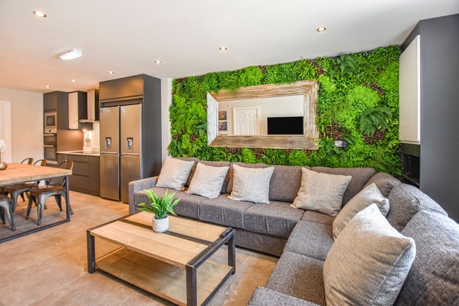 Designer 6 Bed Whitefield House Main Photo