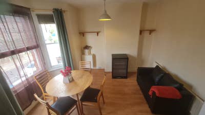 Amazing Two Double Bedroom Flat in Tottenham  Main Photo