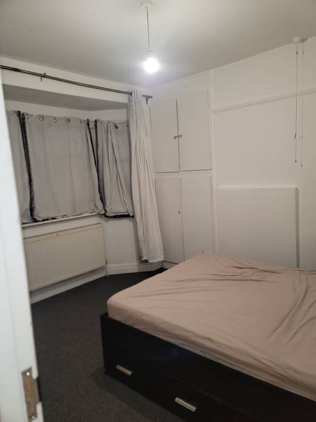  Double Room Available in IG2 6PT – Bills Included Main Photo