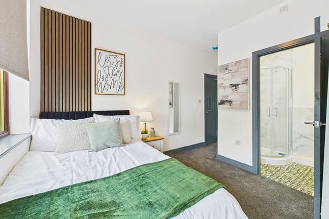 Beautiful Shared House in South Kirkby Main Photo