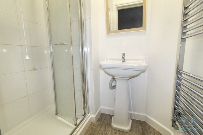 Six Bedroom Property HMO Main Photo