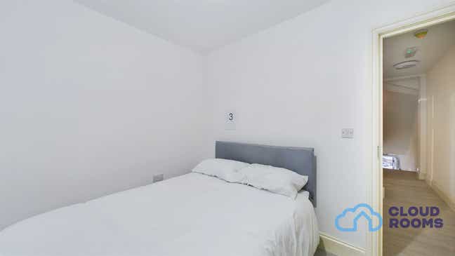 💫Room for Couple | East Ham  Main Photo