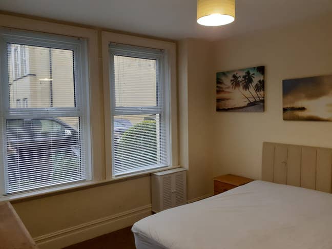 Room available in BH1  Main Photo