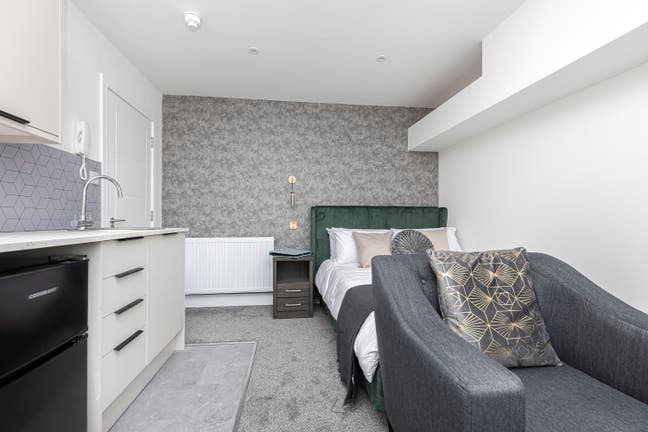 🔥Stylish En-Suite Rooms, Plus Office Area 🙌 Main Photo