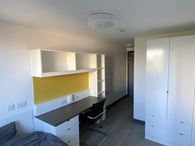 Classic suite at Albert place flat 9 Main Photo