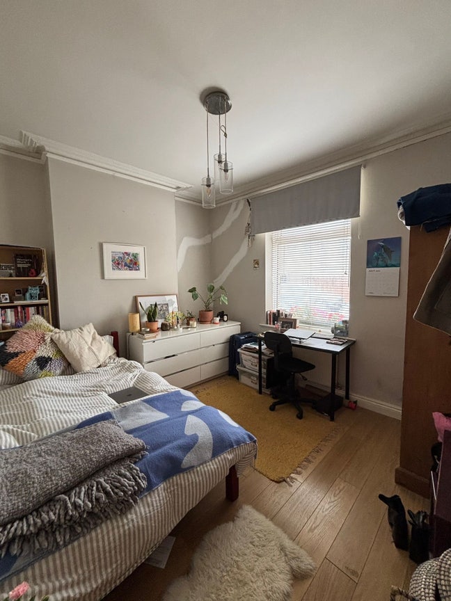 Double Ground Floor Bedroom Main Photo
