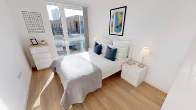 Stunning Double Room in Surrey Quays with Gym  Main Photo