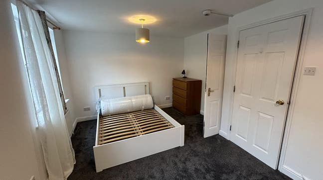 3 Min Ensuite Clapham North/High Street Main Photo