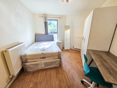 1 rooms left - flat with garden Main Photo