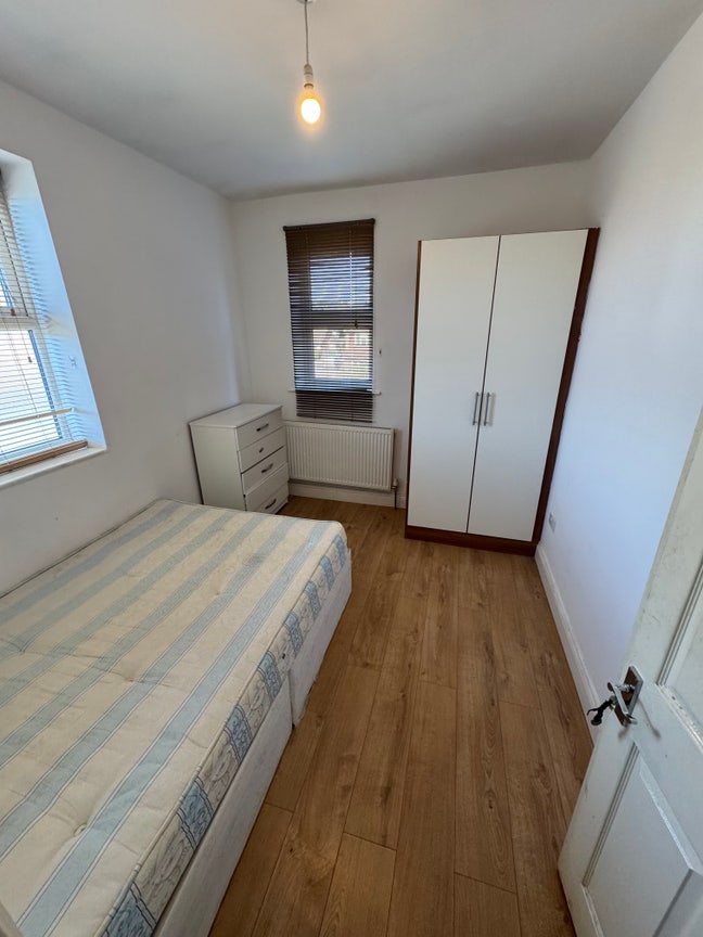 ** Brand New Build ** Double Room** Parking ** Main Photo
