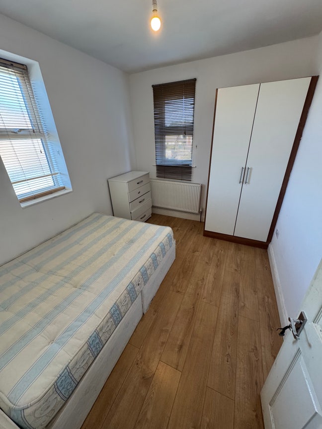 ** Brand New Build ** Double Room** Parking ** Main Photo