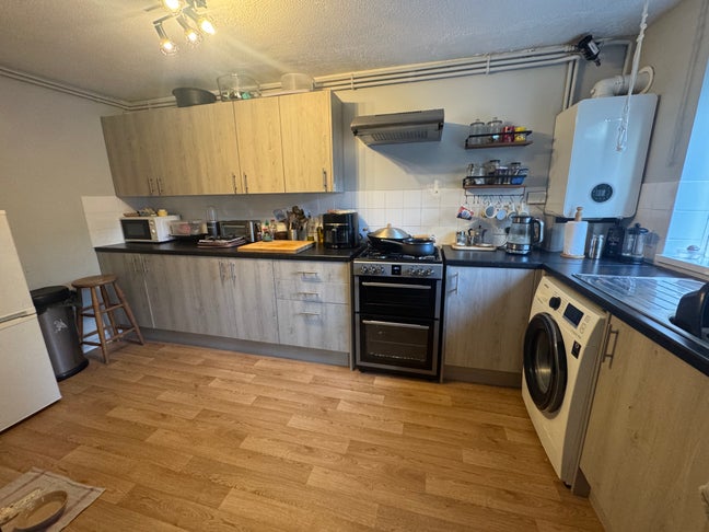 Double Room for Rent  Main Photo
