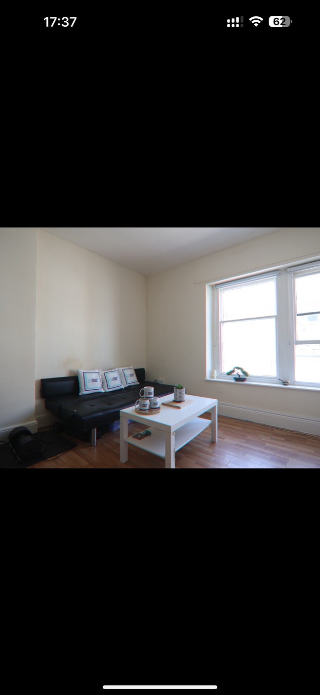 1b1b rental in the center of Lancaster Main Photo