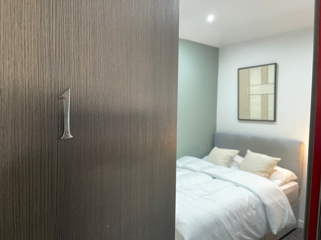 🌟 Spacious En-Suite Room in Modern City Centre 🌟 Main Photo