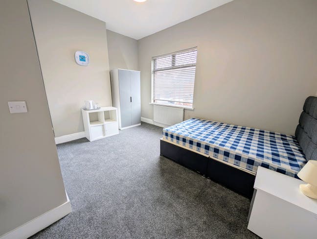 Blake Street LA14 - x4 New En-Suite Rooms  Main Photo