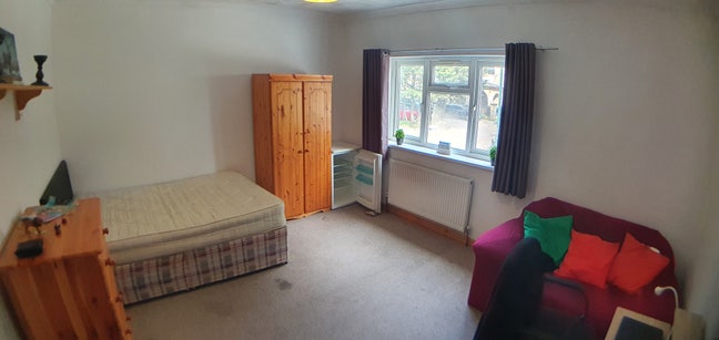*HUGE Double in The Bronx,sorry Lower Portswood!* Main Photo