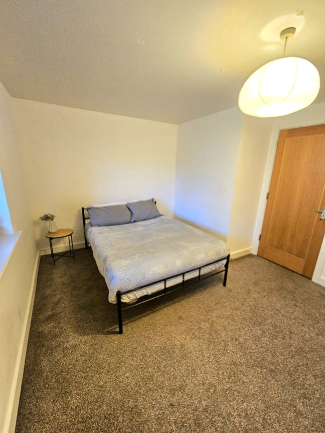 Canary Wharf Double room available! Main Photo