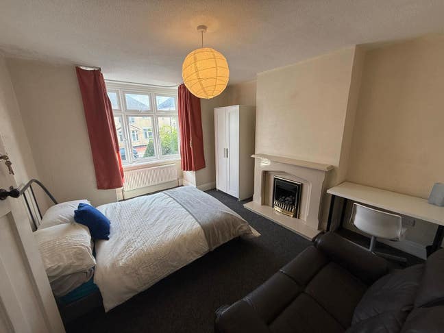 6-bed Shared House. Furnished & Bills Included! Main Photo