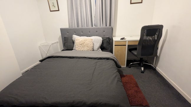 Luxury Living in Watford: All-Inclusive & Convenie Main Photo