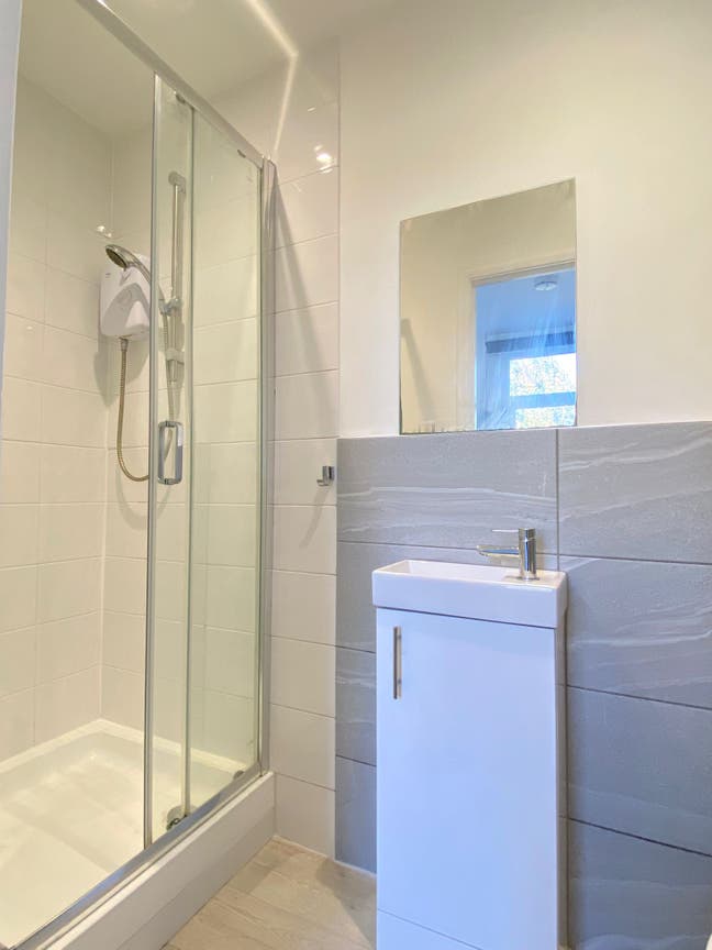 Double room with an en-suite Main Photo