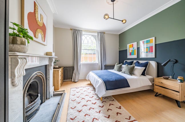 Large Double Bedroom in Stunning Kings Cross House Main Photo
