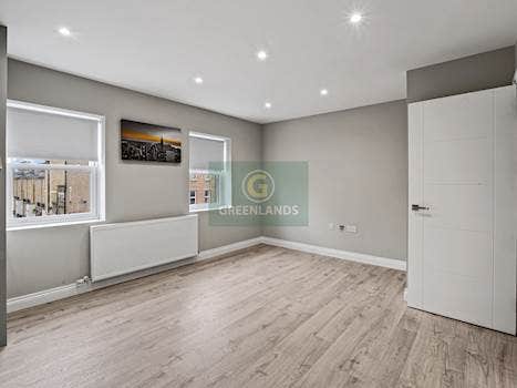 One Bedroom Modern Spacious Apartment Main Photo