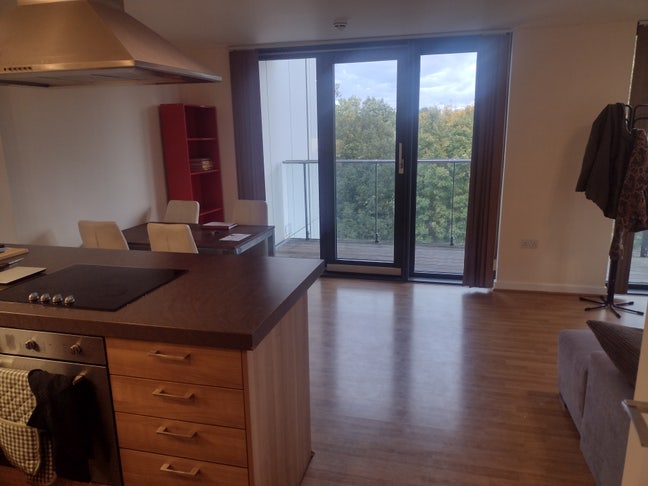 Room available in riverside flat in Homerton Main Photo