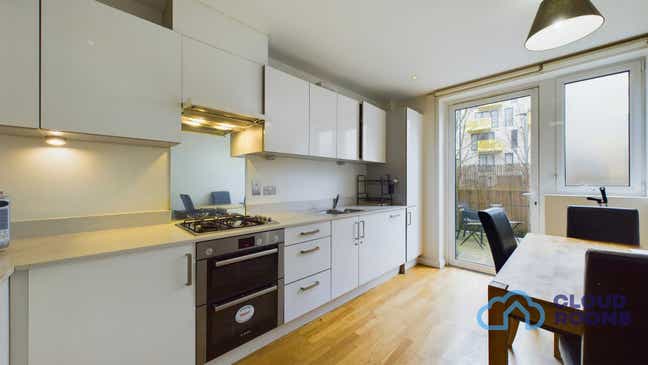 🌟 2 Stunning Rooms Available – New Build Flat E1 Main Photo