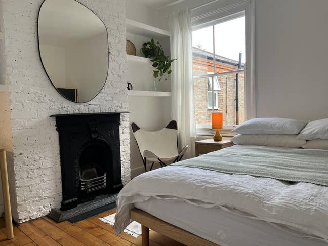 Bright double in period Walthamstow Warner flat Main Photo