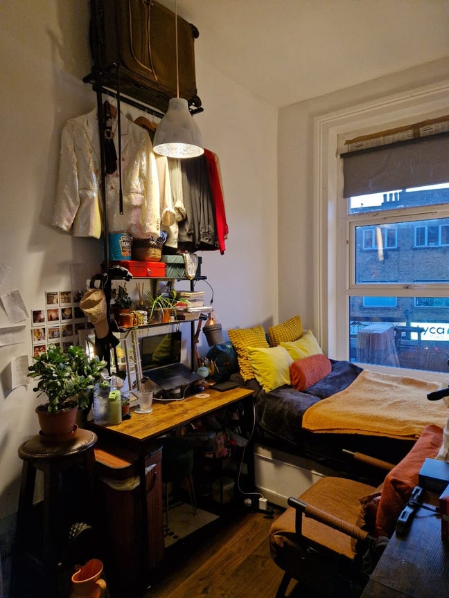 Nice size room in Camden Town  Main Photo