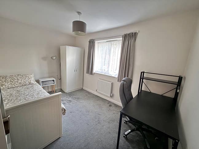Double Room in 2-Bedroom House Near Science Park Main Photo