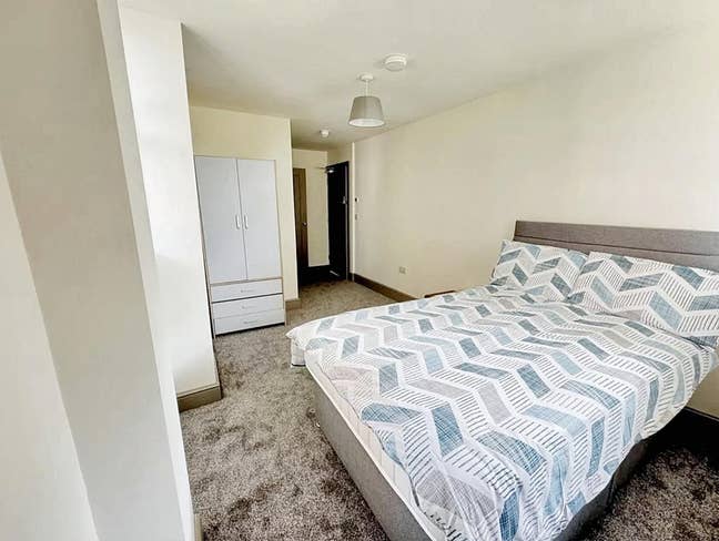 Beautiful Furnished Ensuite Rooms in Eastbourne Main Photo