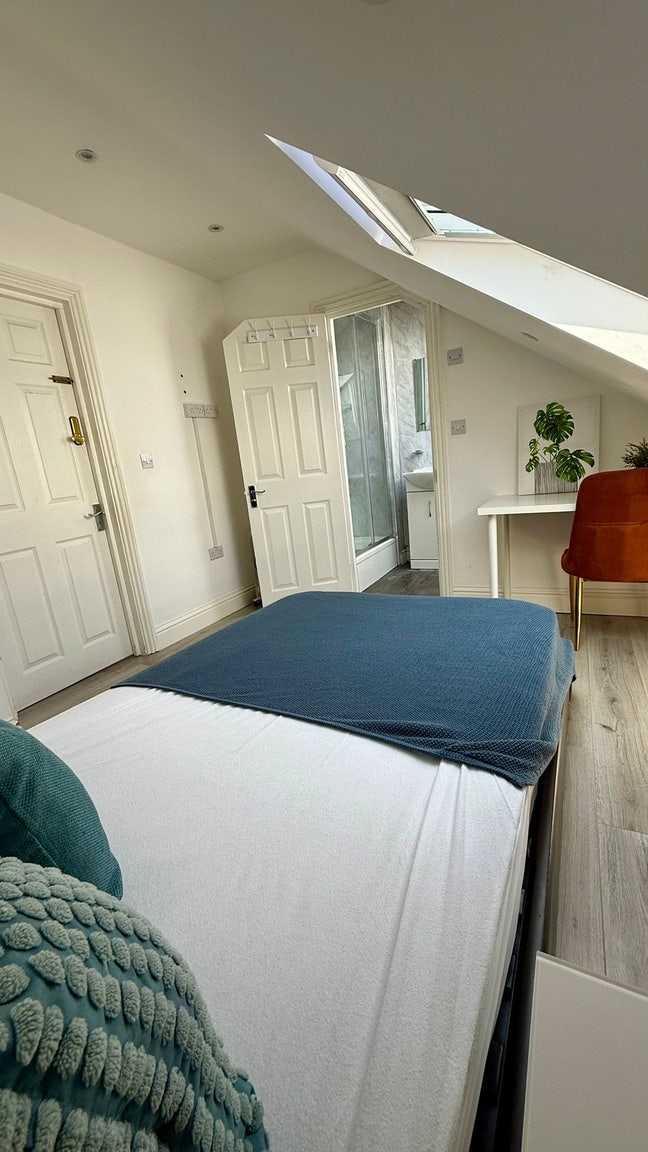 Cheap Cozy Ensuite, Cricklewood&Kilburn Area Main Photo