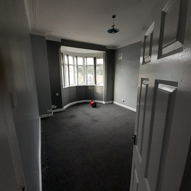 Lovely refurbished 1 Bedroom Flat near Sidney Pk Main Photo