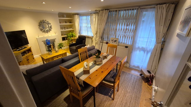 Cosy Single Room between Stockwell and Oval        Main Photo