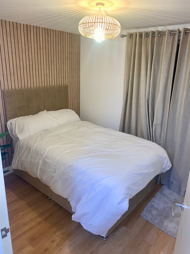 Double room to rent  Main Photo