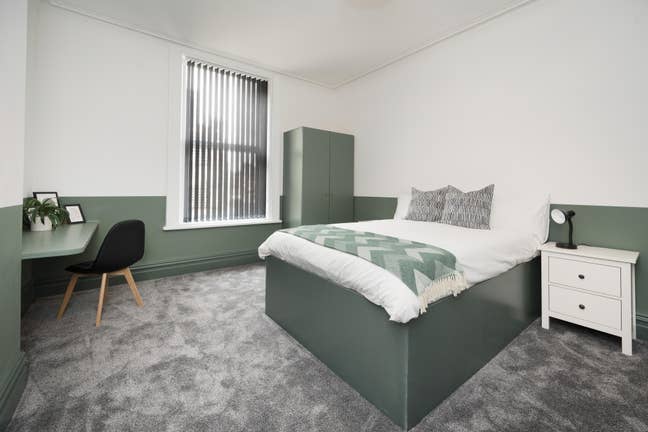 Modern Newly Refurbished Hmo  Main Photo