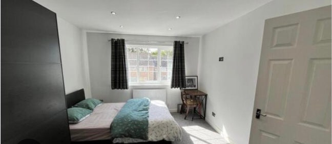 Double room to rent in Bristol Wick  Main Photo