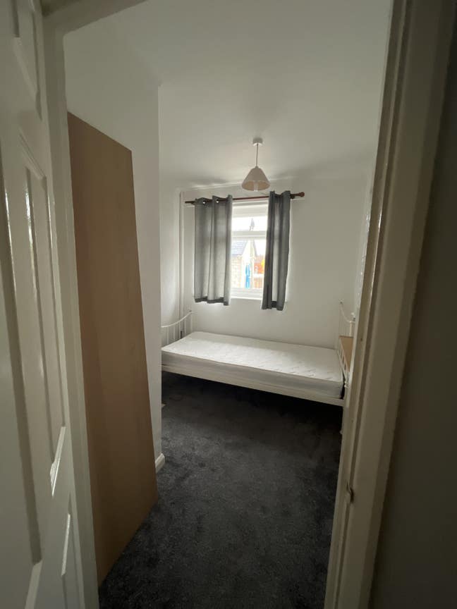 Single room for Rent  Main Photo