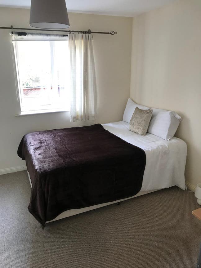 Lovely double room for short let - 1 month!! Main Photo