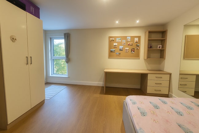 Student accommodation （large en-suite） Main Photo